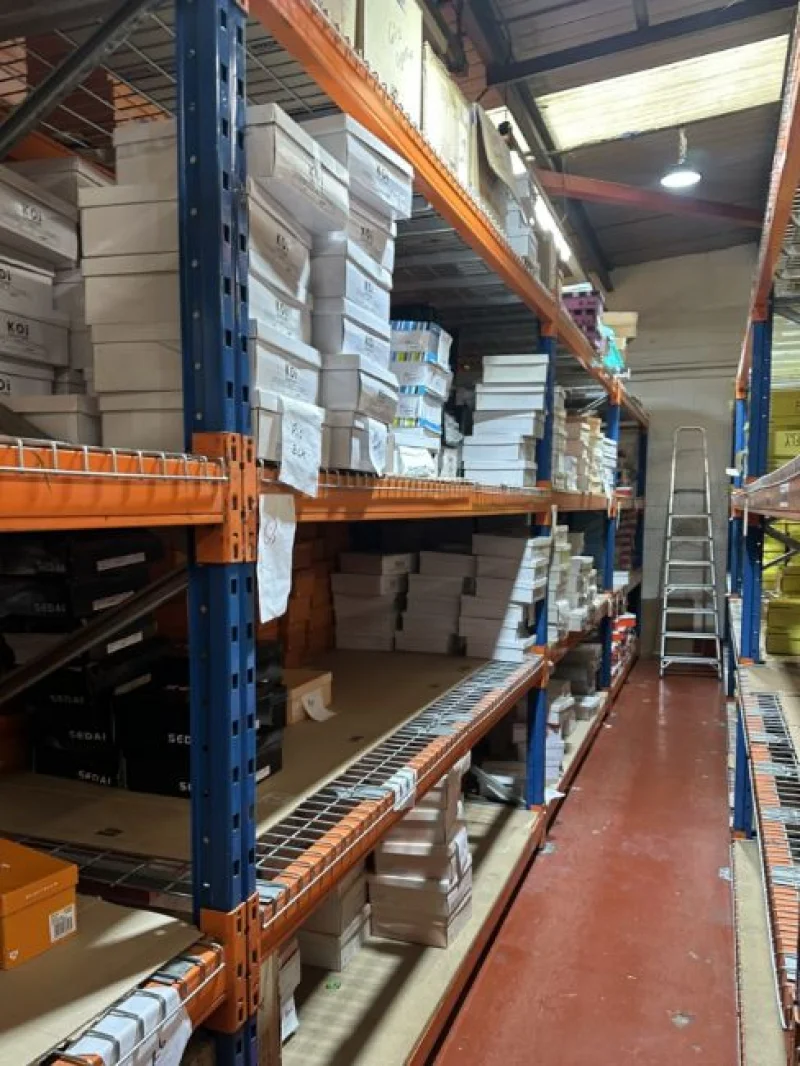 JPS Chartered Surveyors - One Lot Auction | Approx 7,100 Pairs of Branded Footwear - Total Cost Price £87,000 - Auction Image 3