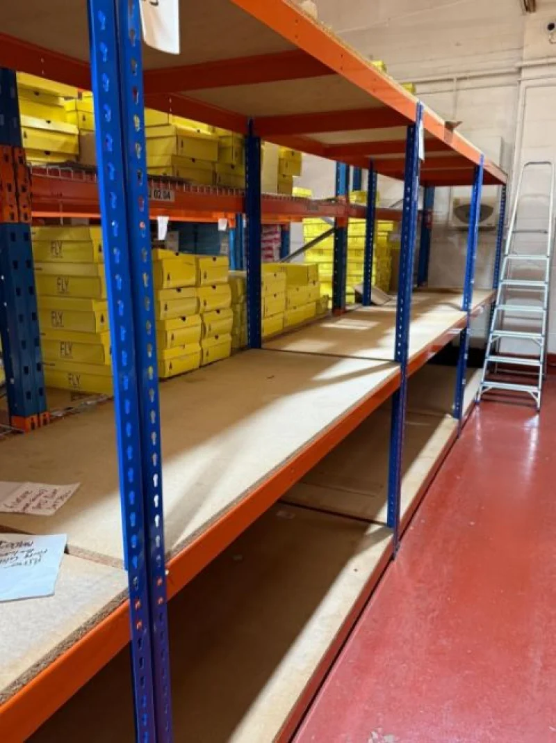 JPS Chartered Surveyors - One Lot Auction | Quantity of Heavy /Medium Duty Pallet Racking, Side Frames, Cross Beams, Wire Frames & Shelving - Auction Image 3