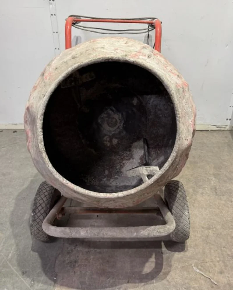 JPS Chartered Surveyors - Plant & Machinery Auction to include Welders, Power Tools, Welding Accessories, Safety Boots, Lifting Equipment & More - Auction Image 4