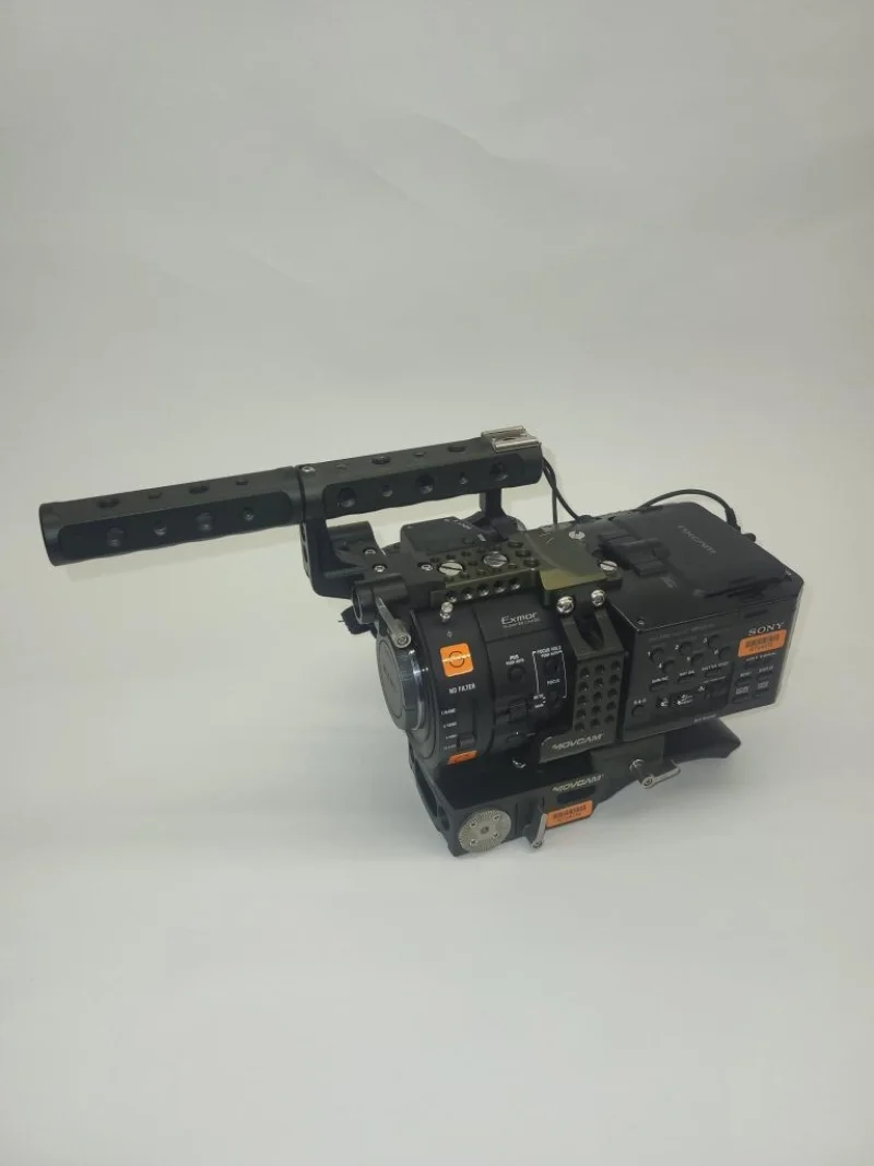 Hilco Valuation Services - 2 Day Online Auction - A Leading Hirer Of Cinema Cameras, Lenses, Tripods, Grip, Continuous Lighting and Sound Equipment - Auction Image 3