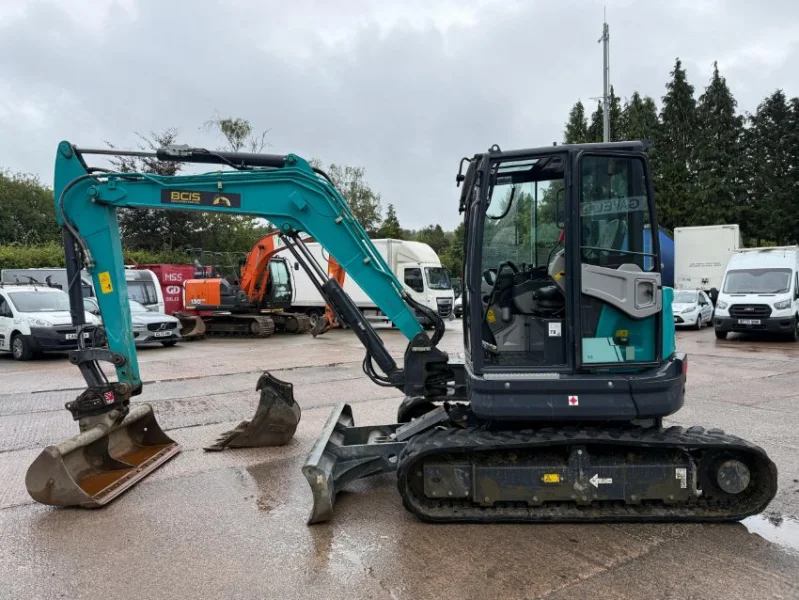 Gavel Auctioneers Ltd - 2024 Sunward SWE60UK 6T Excavator at Auction - Auction Image 2