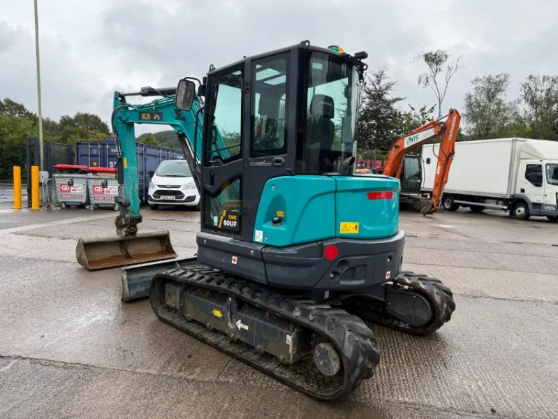 Gavel Auctioneers Ltd - 2024 Sunward SWE60UK 6T Excavator at Auction - Auction Image 1