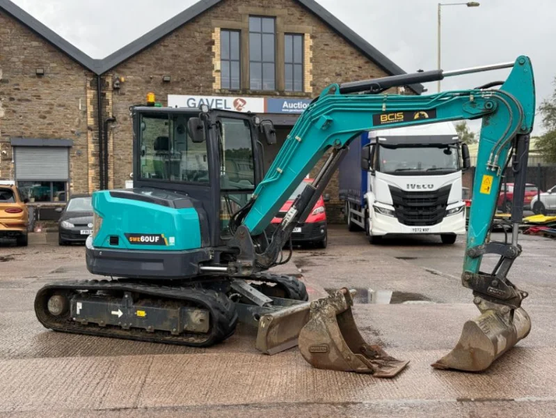 Gavel Auctioneers Ltd - 2024 Sunward SWE60UK 6T Excavator at Auction - Auction Image 3