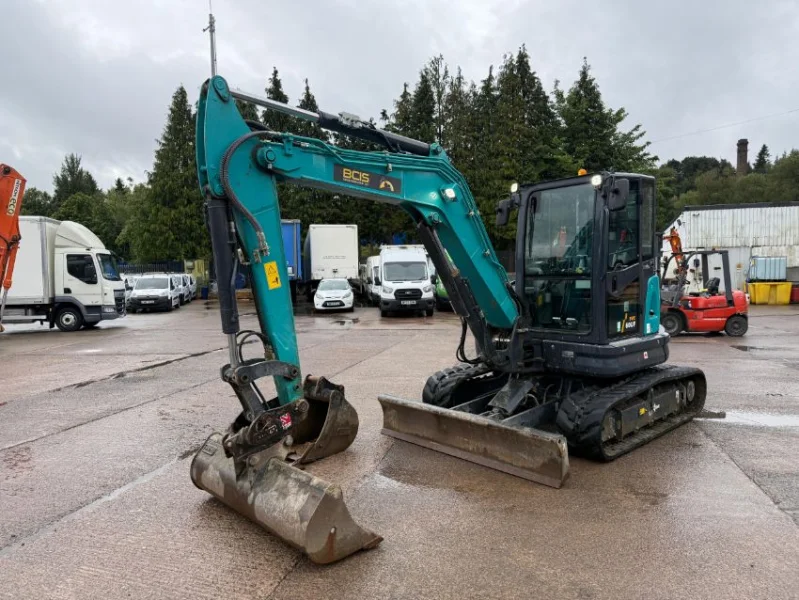 Gavel Auctioneers Ltd - 2024 Sunward SWE60UK 6T Excavator at Auction - Auction Image 4