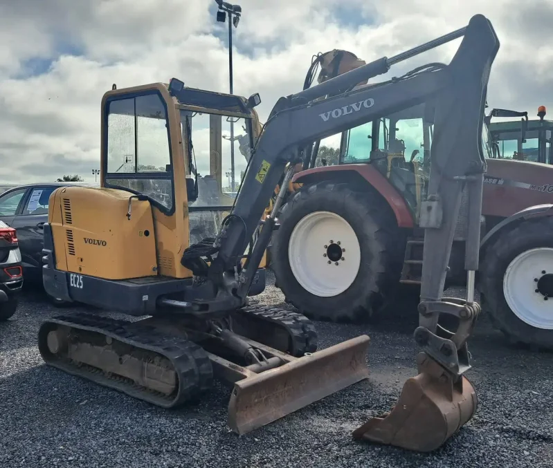 Wilsons Auctions - Portadown - Plant, Machinery & Commercial Vehicle Auction - Auction Image 2