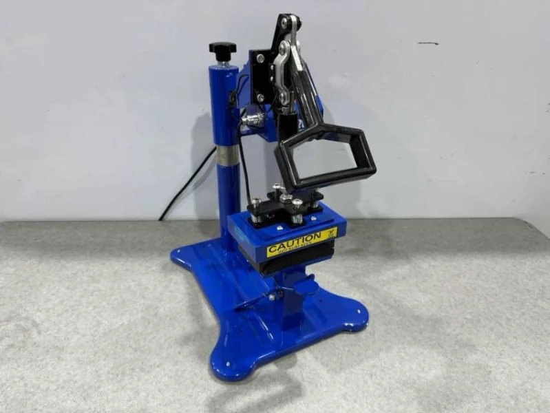 Gavel Auctioneers Ltd - Unreserved Online Auction - Finla & Harley Davidson Clothing & Accessories - Auction Image 2