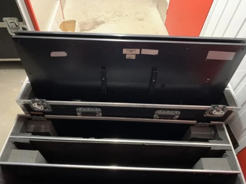 Middleton Barton Valuation - Audio/Visual Equipment & Peripheral Equipment - Auction Image 2