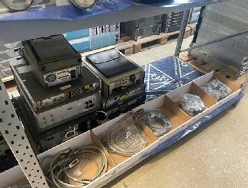 Peaker Pattinson (Auctioneers) Ltd - Telecoms Test and Measurement, Broadcast & Studio, Electronic Test Equipment and more at Auction - Auction Image 7