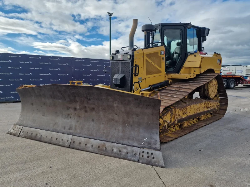 Malcolm Harrison Auctions Ltd - Prees Plant, Agricultural, Truck & Trailer Auction - Auction Image 3
