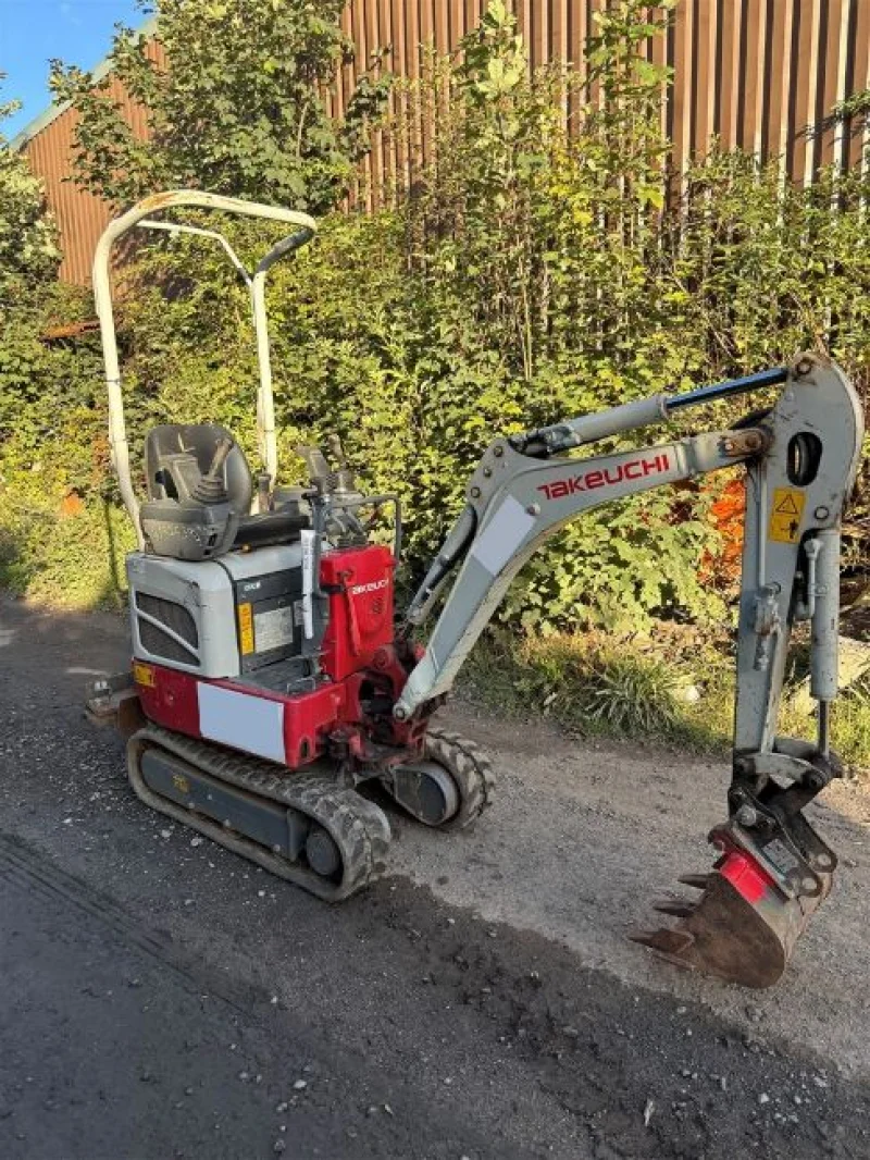 Gavel Auctioneers Ltd - Stolen Recovered 2016 Takeuchi TB210R Excavator at Auction - Auction Image 3