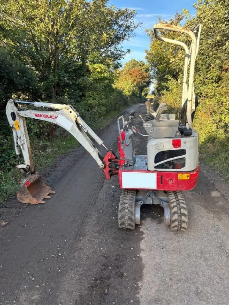 Gavel Auctioneers Ltd - Stolen Recovered 2016 Takeuchi TB210R Excavator at Auction - Auction Image 5