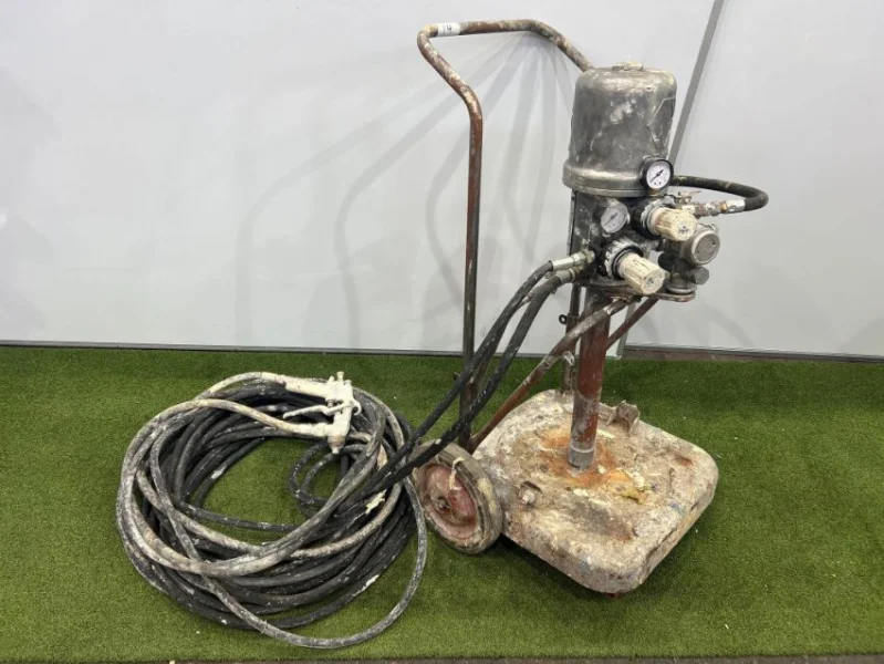 Gavel Auctioneers Ltd - Commercial Paint Spraying Equipment & Paint at Auction - Auction Image 1