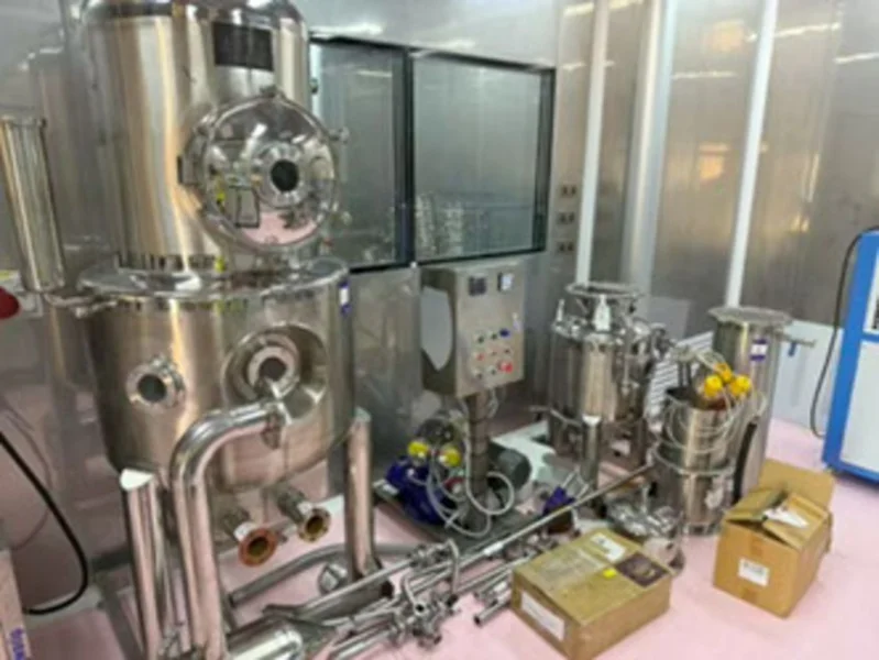 Eddisons - Scunthorpe - The Contents of a Breast Milk Facility at Auction - Auction Image 5
