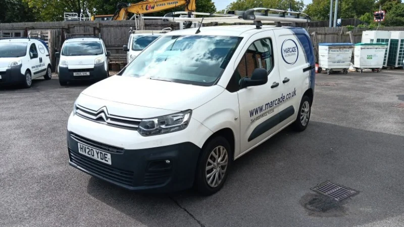 Eddisons - Fleet of Light Commercial Vehicles, Shipping Container, Small Tools & Building Stock at Auction - Auction Image 2