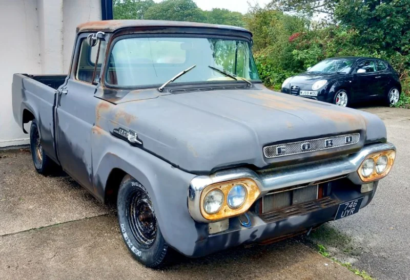 Eddisons - Manchester - Cars, Vans, American & Collectors Vehicles at Auction - Auction Image 4