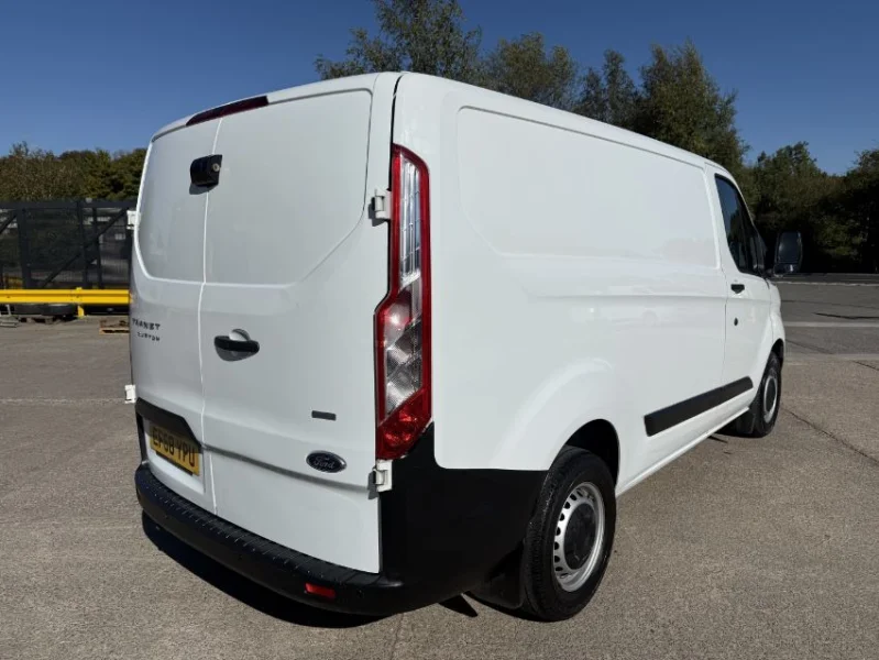 Gavel Auctioneers Ltd - 2019 Ford Transit Custom Base Panel Van Auction - Auction Image 4