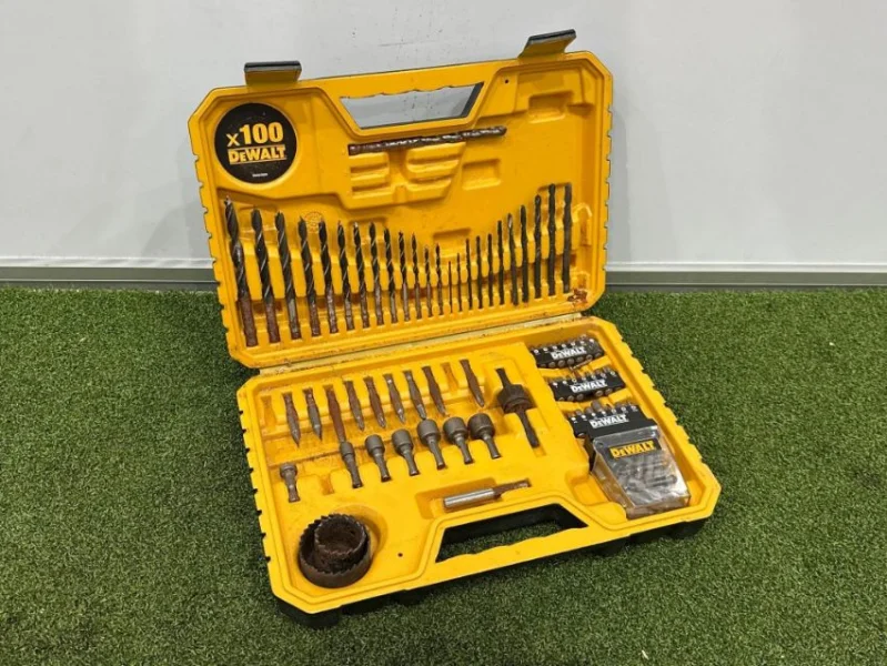 Gavel Auctioneers Ltd - The Assets of a Former Property Maintenance & Management Business at Auction - Auction Image 6