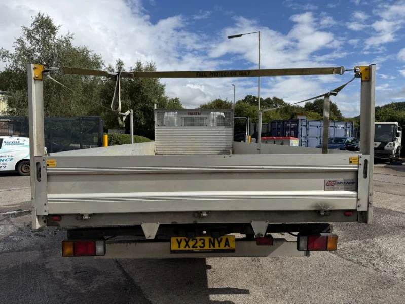 Gavel Auctioneers Ltd - 2023 ISUZU Truck Forward N75.190 Dropside at Auction - Auction Image 2