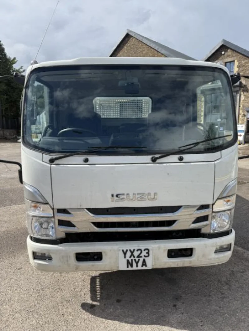Gavel Auctioneers Ltd - 2023 ISUZU Truck Forward N75.190 Dropside at Auction - Auction Image 5