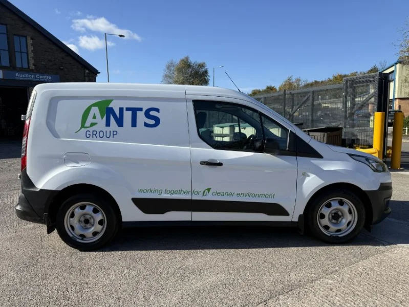 Gavel Auctioneers Ltd - Online Auction - 2021 Ford Transit Connect & Spares and Repairs 2020 Ford Transit - Auction Image 3