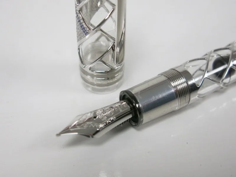 G J Wisdom & Co - Assets of High-Net-Worth Individual at Auction to include: Fine Art, Sterling Silver, Designer Home Décor and Collectible Items - Auction Image 5