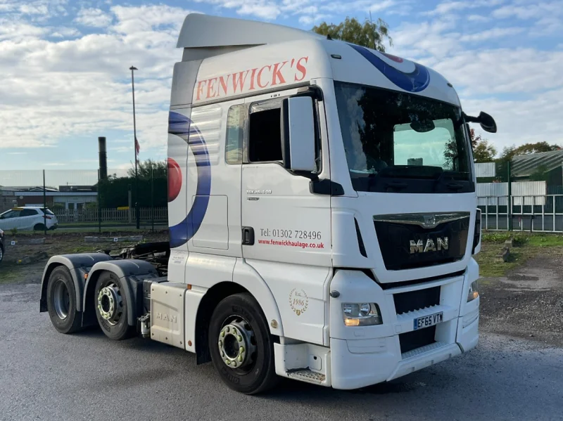 BPI Auctions - Commercial Vehicles & Tri Axle Trailer Auction - Auction Image 1