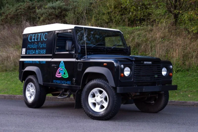 Gavel Auctioneers Ltd - Unreserved Online Auction of 2006 Land Rover Defender 90 TD5 - Auction Image 3