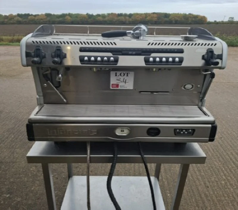 Lambert Smith Hampton - Milton Keynes - Collective Online Auction to include Vehicles, Woodworking Machinery, Graphics and Catering Equipment - Auction Image 5
