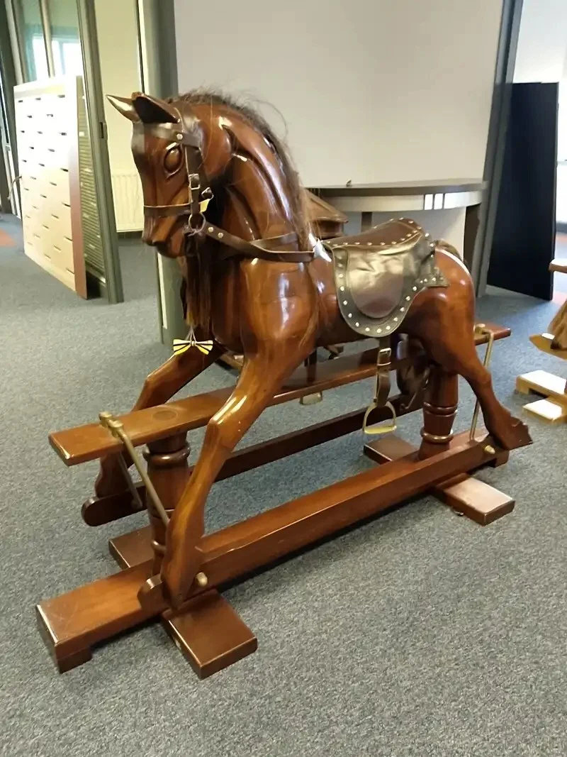 Wilsons Auctions - Antique Furniture Auction - Auction Image 1