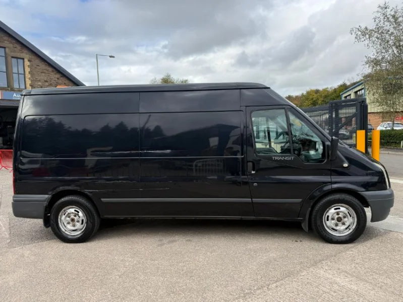 Gavel Auctioneers Ltd - 2011 Ford Transit 115 T350L Trend Panel Van at Auction - Auction Image 3