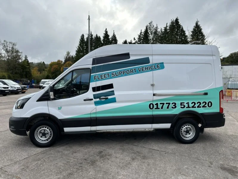 Gavel Auctioneers Ltd - 2020 Ford Transit 350 Leader EcoBlue Panel Van at Auction - Auction Image 4