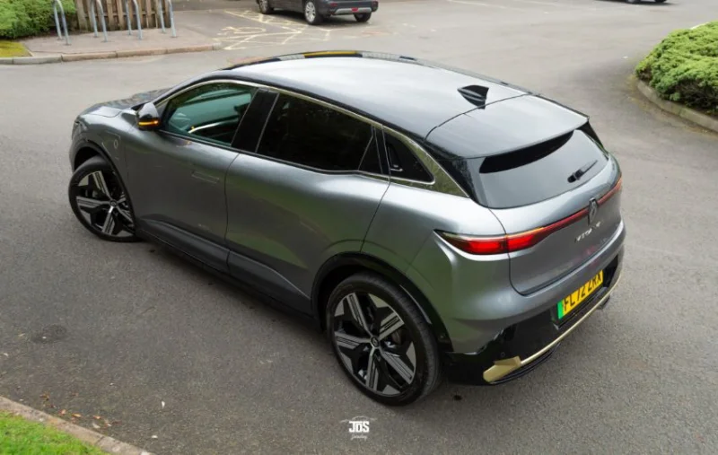 Gavel Auctioneers Ltd - 2023 Renault Megane 3-Tech Ev60 160 kW Launch Edition 60 kWh 5 Door Hatchback at Auction - Auction Image 4
