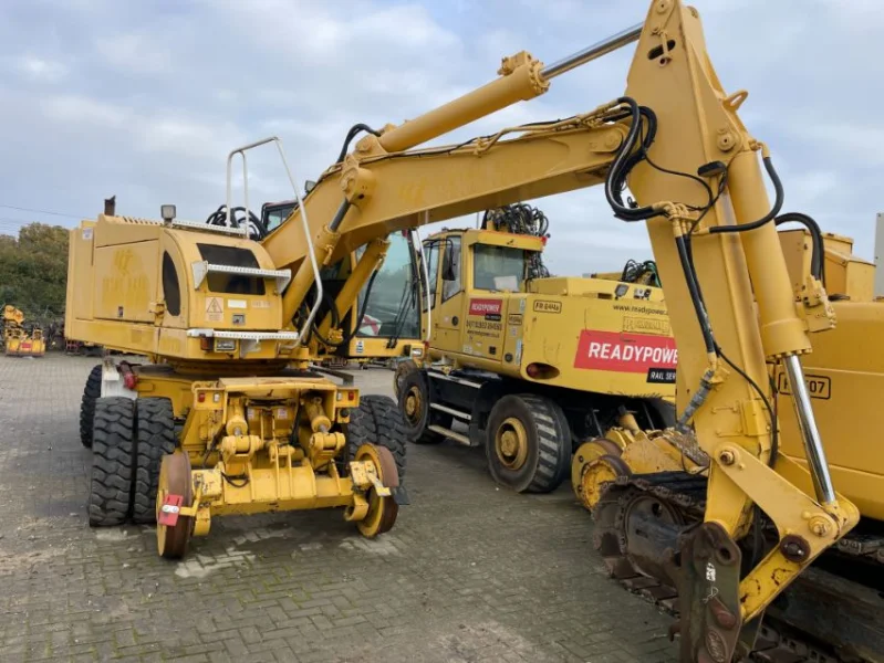 Sanderson Weatherall LLP - Tracked/Wheeled Road Rail Contractors Plant & Equipment Auction - Auction Image 5