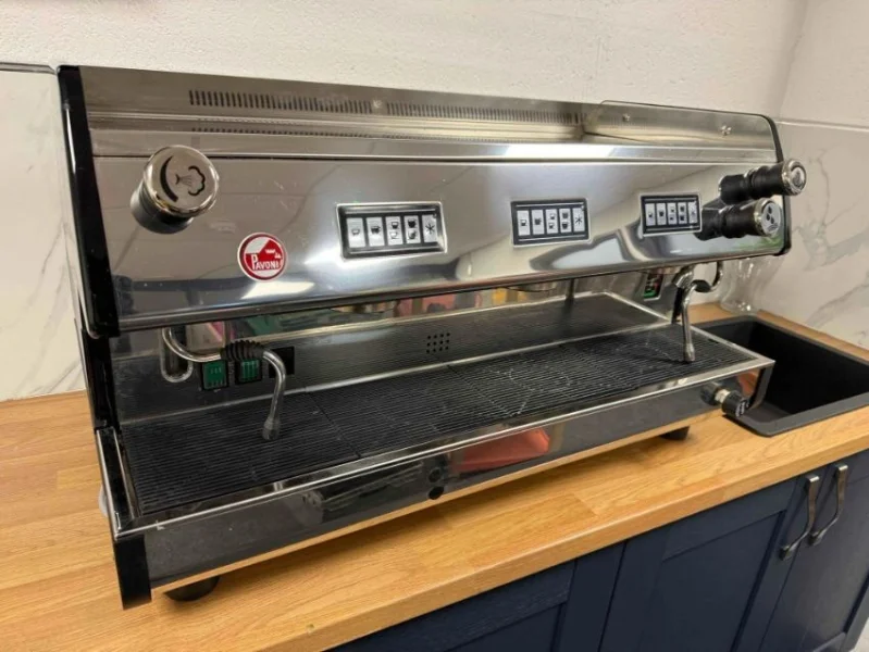 Gavel Auctioneers Ltd - Unreserved Online Auction - Commercial Catering Equipment - Auction Image 1