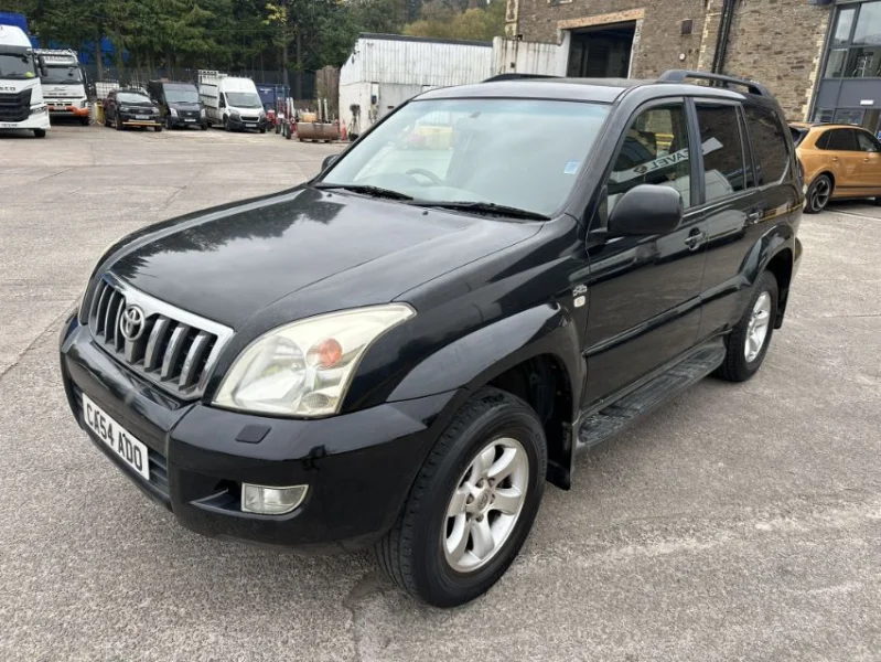 Gavel Auctioneers Ltd - 2004 Toyota Landcruiser LC3 D-40 Auto Estate Auction - Auction Image 3
