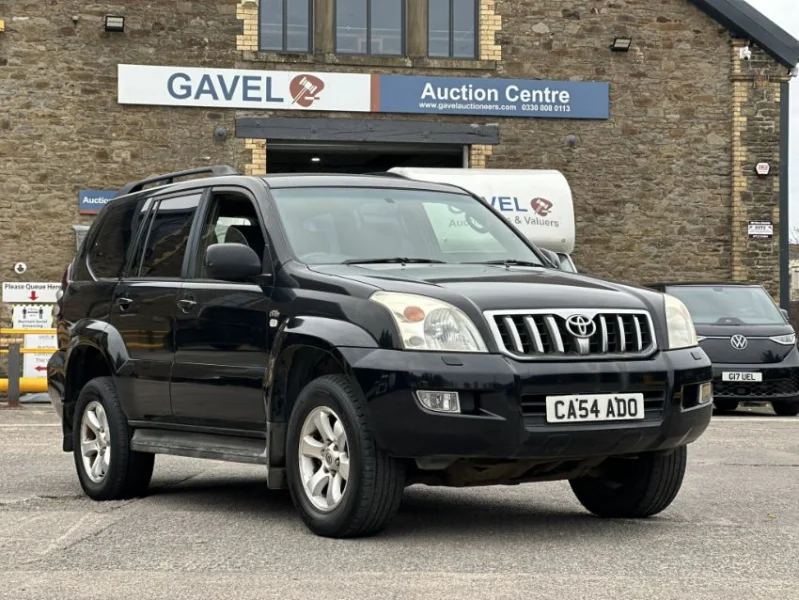 Gavel Auctioneers Ltd - 2004 Toyota Landcruiser LC3 D-40 Auto Estate Auction - Auction Image 2