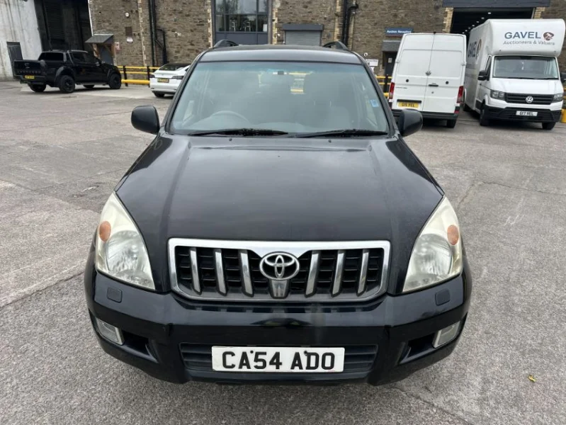 Gavel Auctioneers Ltd - 2004 Toyota Landcruiser LC3 D-40 Auto Estate Auction - Auction Image 1