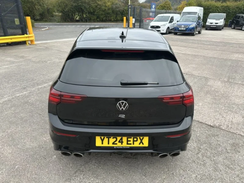 Gavel Auctioneers Ltd - 2024 Volkswagen Golf R TSI 4 Motion S-A 5-Door Hatchback at Auction - Auction Image 5