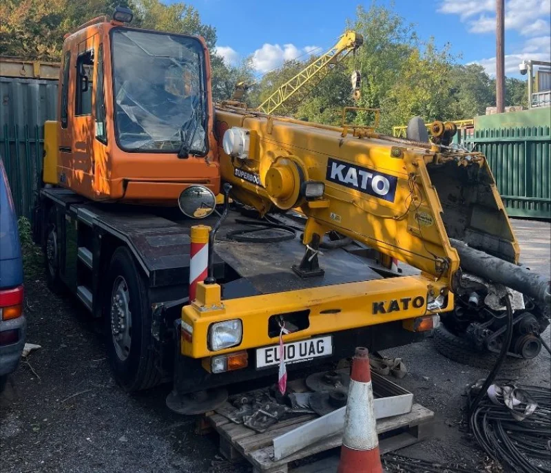 Gavel Auctioneers Ltd - Salvage 2010 Kato MR130 (KRM13H) City Crane at Auction - Auction Image 1