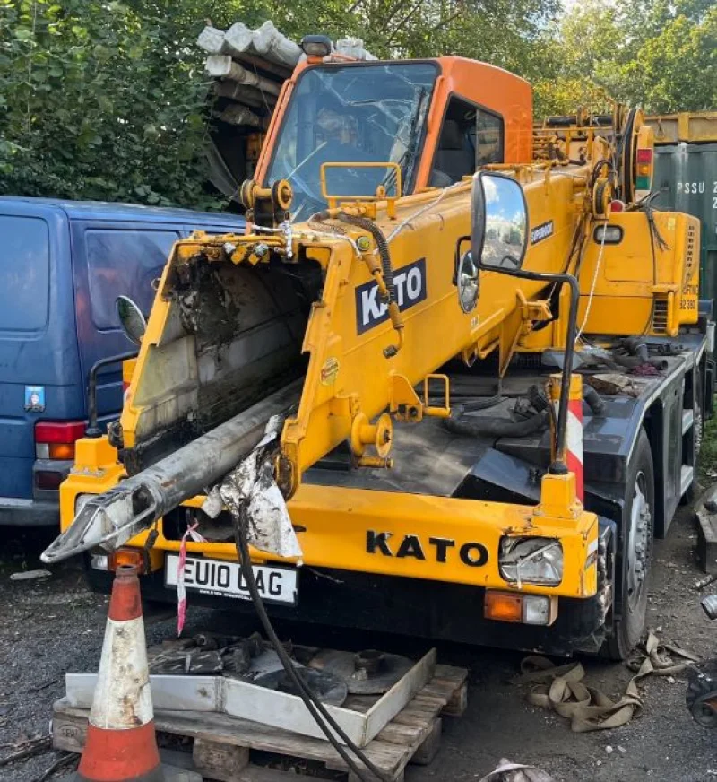 Gavel Auctioneers Ltd - Salvage 2010 Kato MR130 (KRM13H) City Crane at Auction - Auction Image 4