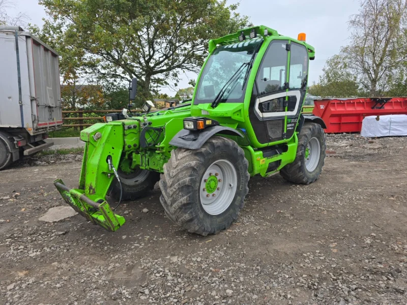 BPI Auctions - Agricultural Vehicle Auction & Machinery to include Mercedes-Benz Unimog, New Holland Combine Harvester, Merlo Telehandler, John Deere Tractor & more - Auction Image 3