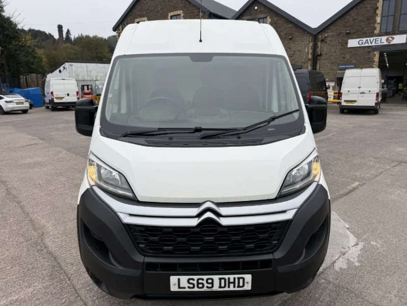 Gavel Auctioneers Ltd - 2019 Citroen Relay 35 Enterprise BHDI Panel Van at Auction - Auction Image 4