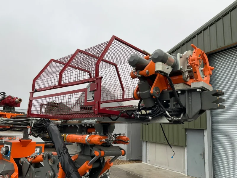 BPI Auctions - 2024 Marini MR-C 35 Radio-Controlled Hydraulic Drilling Rig Auction - Auction Image 4