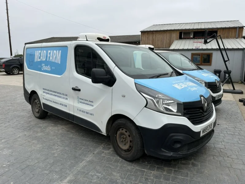 Gavel Auctioneers Ltd - Spares or Repair 2019 Renault Trafic SL27 Business DCI Refrigerated Panel Van Auction - Auction Image 1