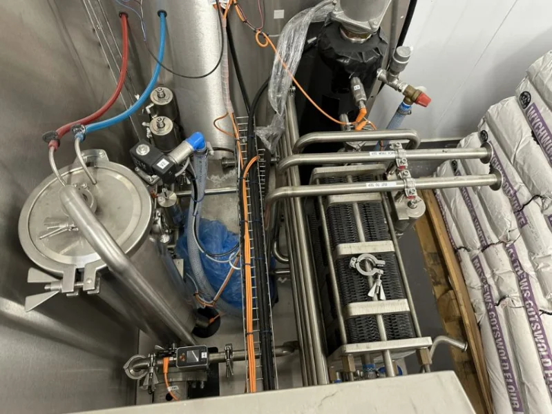 Gavel Auctioneers Ltd - 2023 Unison U5 500L/Hr HTST Compact Pasteuriser at Auction - Auction Image 5