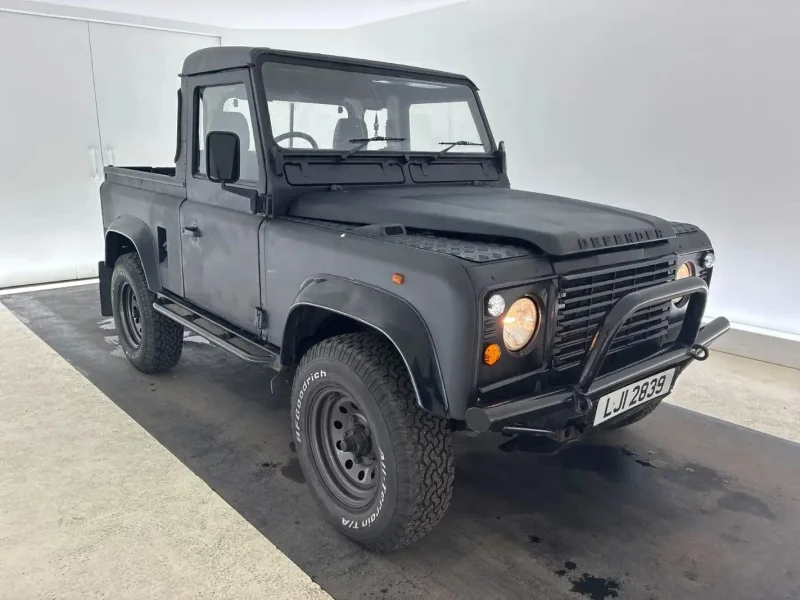 Wilsons Auctions - Classic 1988 Land Rover Defender Auction - Auction Image 1