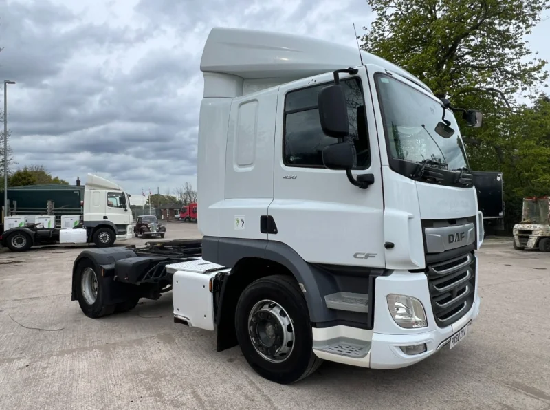 BPI Auctions - Commercial Vehicle Auction to include 2022 Iveco Daily 35S14 Cherry Picker, Scania R520 Tractor Unit, Montracon Trailers & more - Auction Image 3