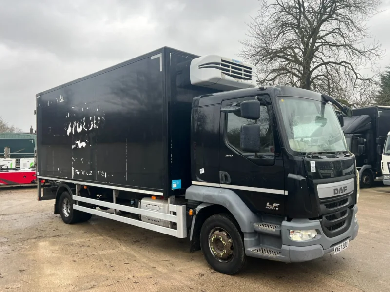 BPI Auctions - Commercial Vehicle Auction to include 2022 Iveco Daily 35S14 Cherry Picker, Scania R520 Tractor Unit, Montracon Trailers & more - Auction Image 4
