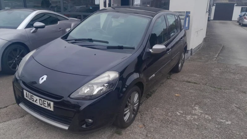 Eddisons - Stockport - Fiat Ducato Car Transporter & Private Motor Vehicles Auction - Auction Image 5