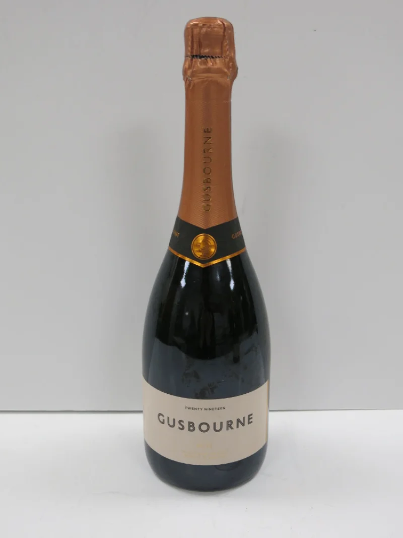 G J Wisdom & Co - Large Collection of Fine Whiskey's, Champagnes, Wines & Other Spirits at Auction - Auction Image 3